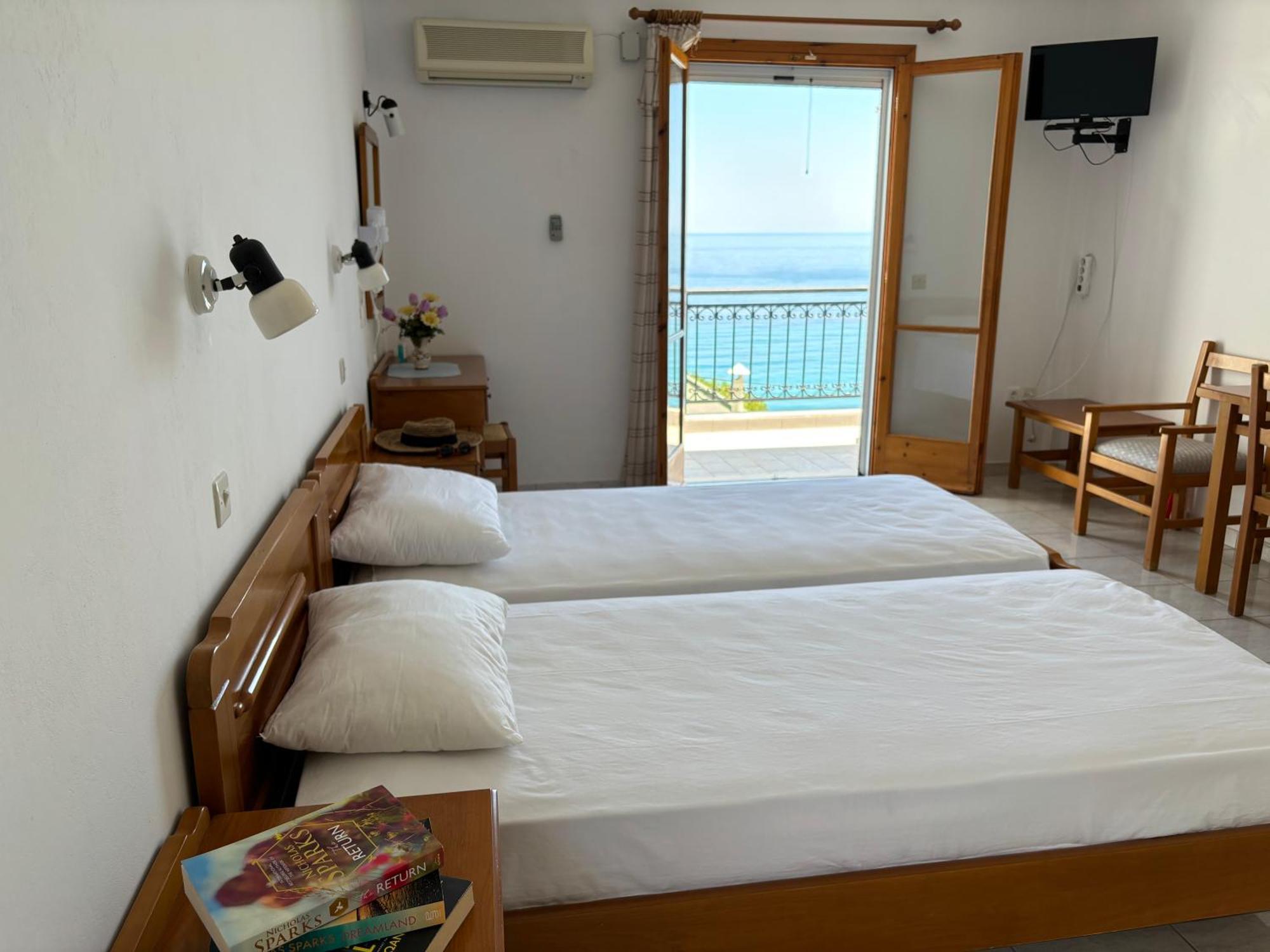 Friderica House Hotel Pórosz Kültér fotó