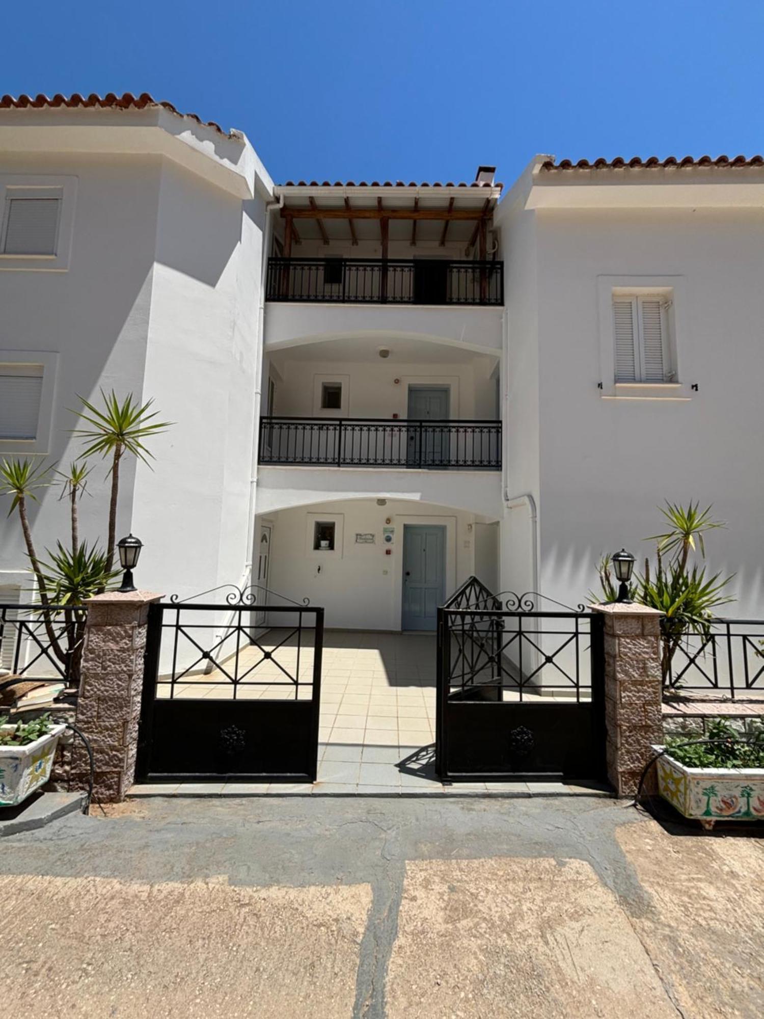 Friderica House Hotel Pórosz Kültér fotó